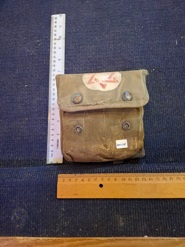 Old IDF Military First Aid Pouch [ARM10171]