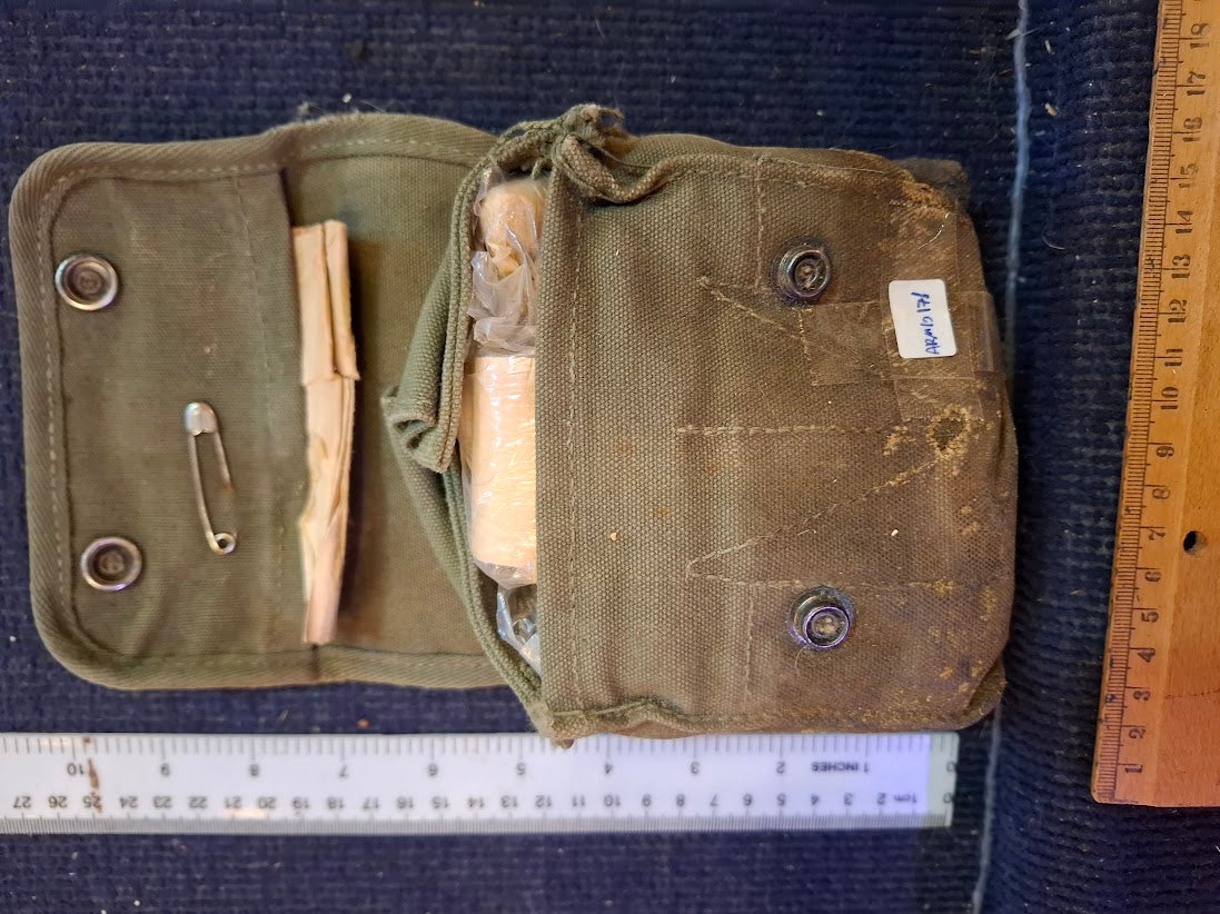 Old IDF Military First Aid Pouch [ARM10171]