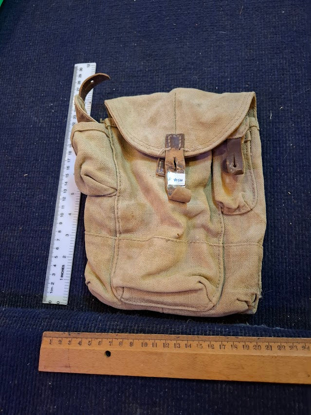Old Military Pouch [ARM10170]