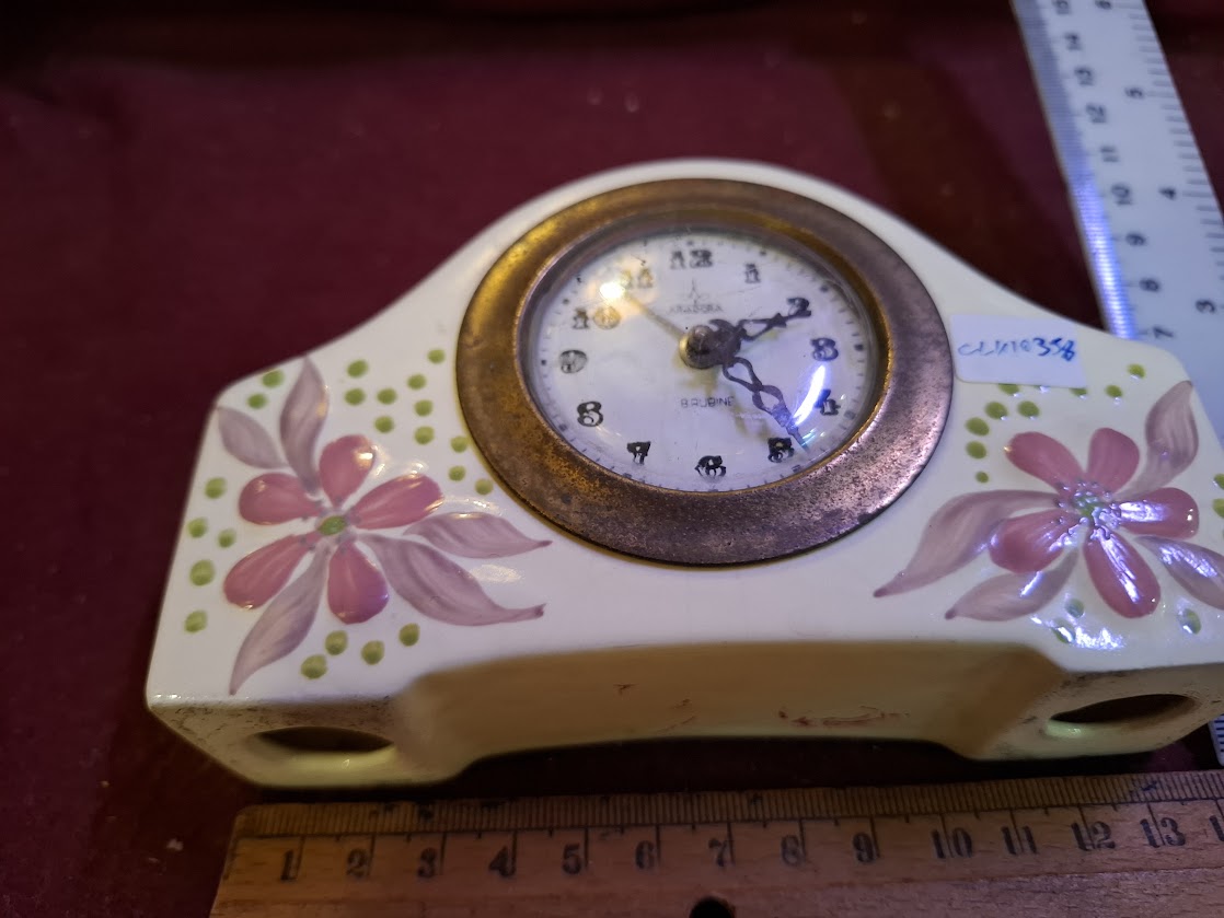 Vintage mechanical Delicate porcelain desk clock [CLK10358]