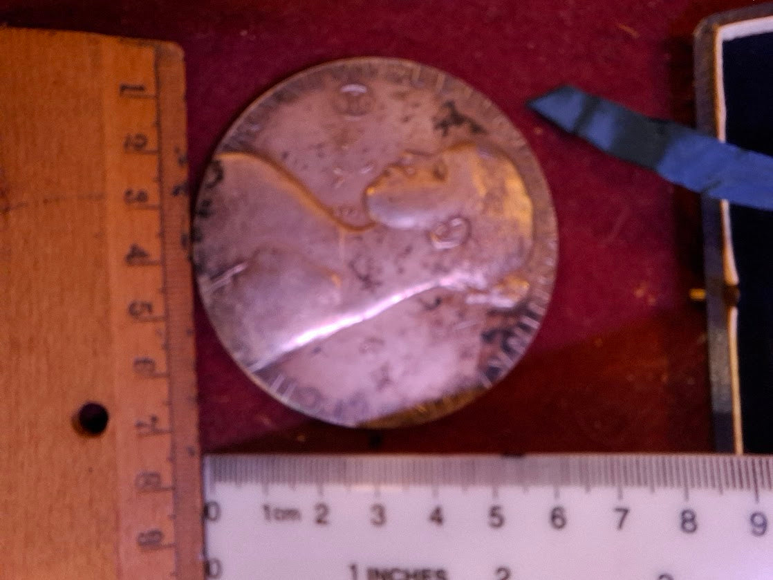Bronza big Unknown medal1 [OTH10360]