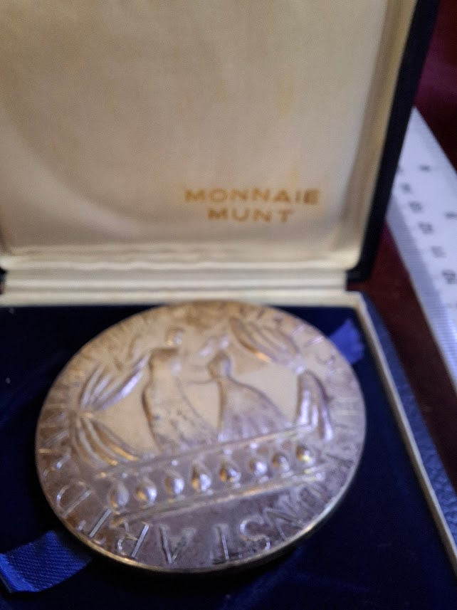 Bronza big Unknown medal2 [OTH10361]