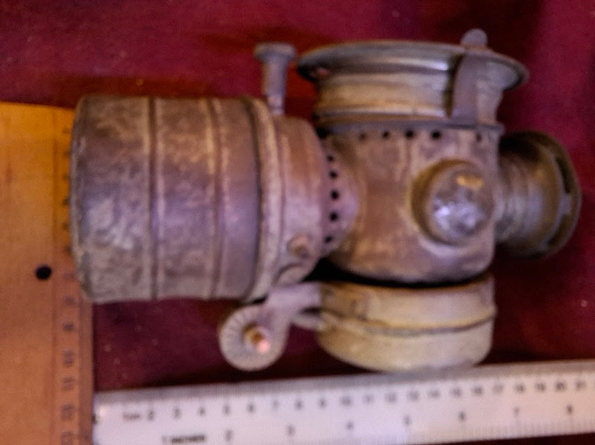 Antique Bicycle Headlight on Oil  - Rare [OTH10365]
