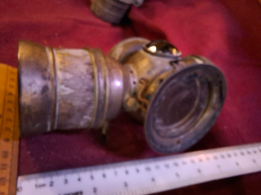 Antique Bicycle Headlight on Oil - Rare [OTH10354]