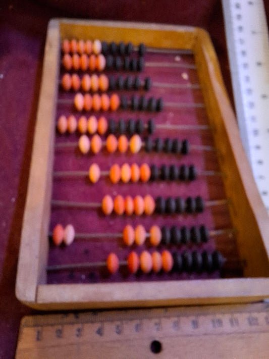 Vintage wooden abacus [OTH10352]