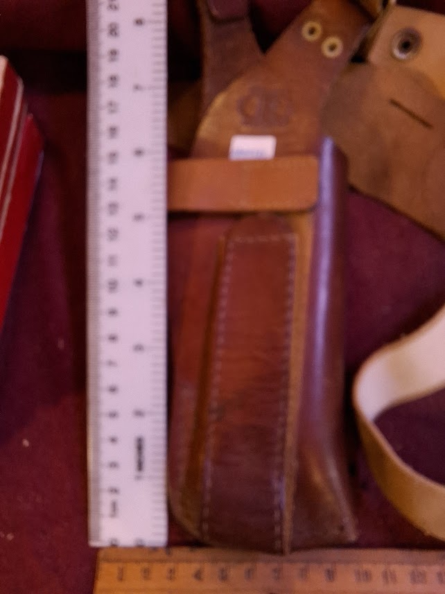 Gun holster with shoulder strap [ARM10172]