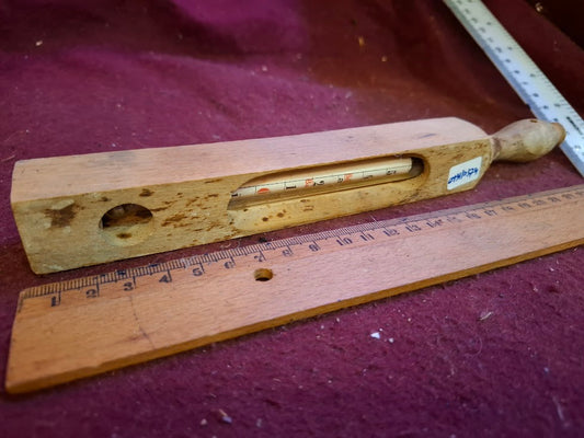 Vintage thermometer [OTH10374]