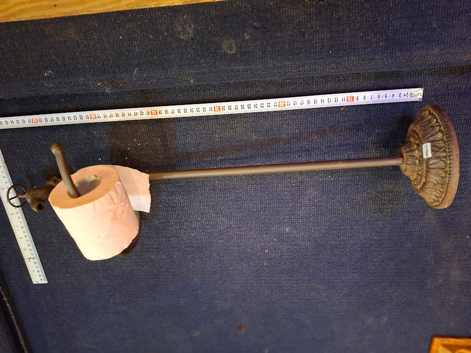 Vintage Toilet Paper Dispenser [ART10233]