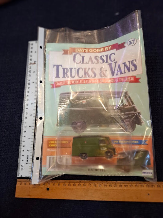 Collectable car with booklet [GAM10338]