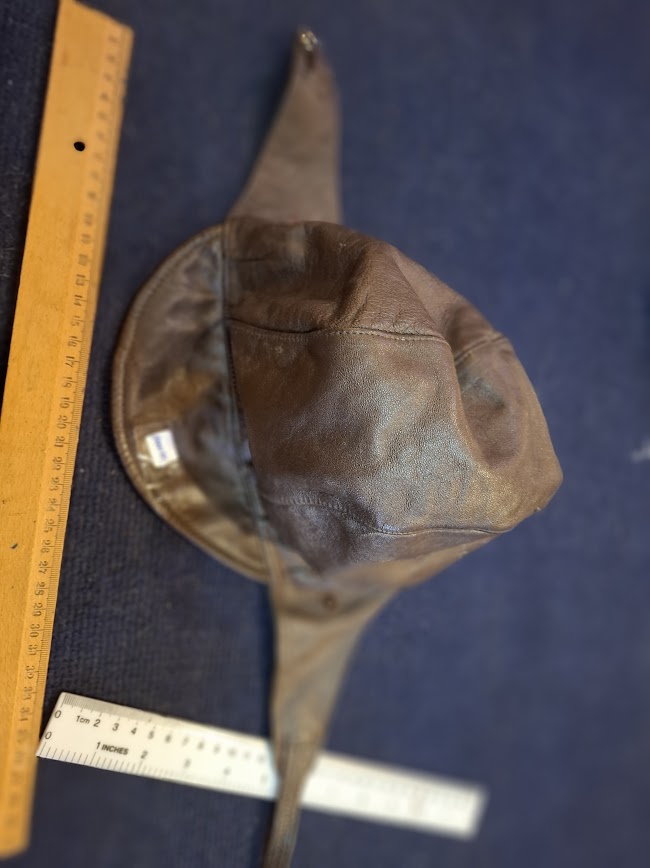 Vintage World War Base Pilots' Leather Hat [ARM10175]