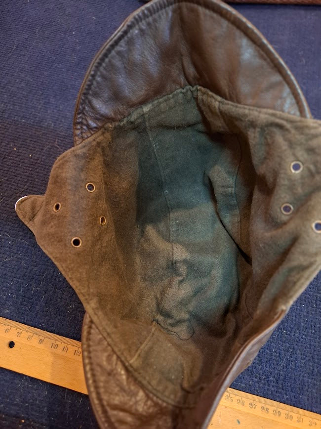 Vintage World War Base Pilots' Leather Hat [ARM10175]