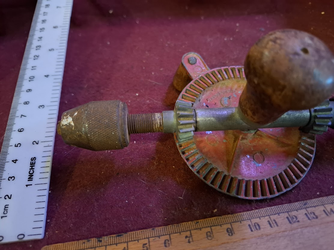 Vintage hand drill [TOL10314]