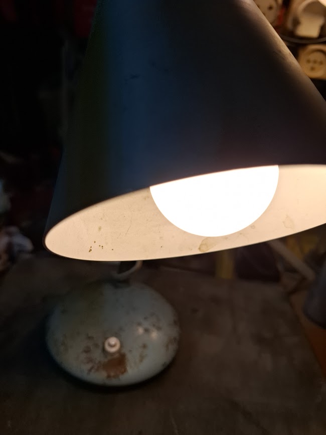 Vintage table lamp [INS10728]