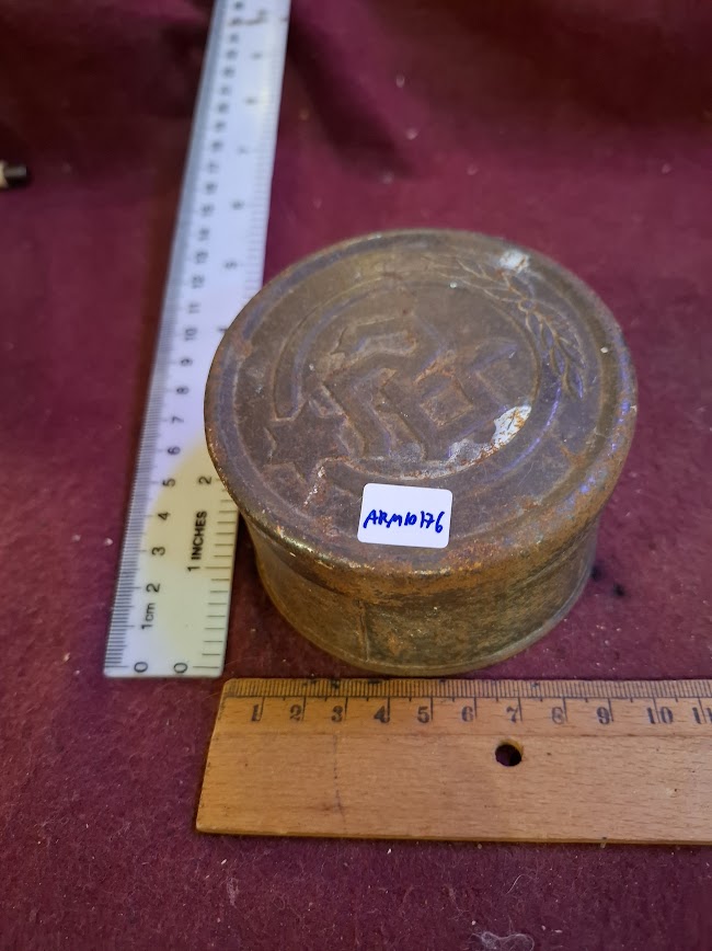 SHEKEM IDF Israel store tin box 1960s [ARM10176]