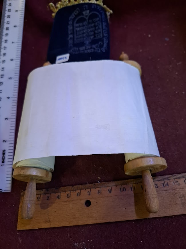 Vintage judaica scroll tora [JUD10231]