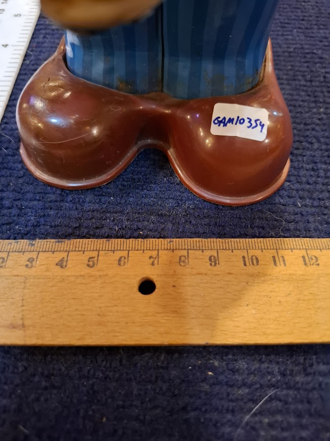מגש נחושת למזכרת של יצחק רבין [ISR10136] 