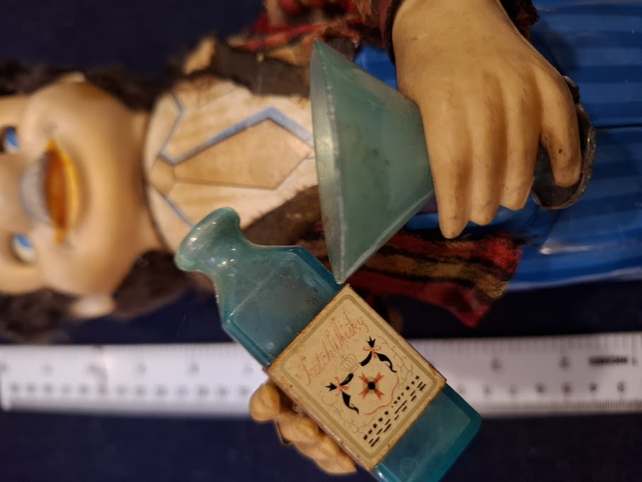 מגש נחושת למזכרת של יצחק רבין [ISR10136] 