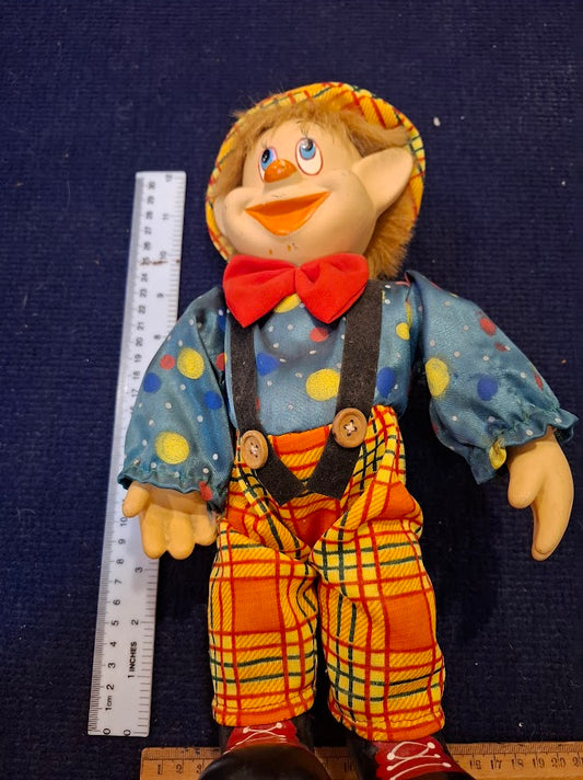 Vintage Dwarf doll made of porcelain and fabric [GAM10351]