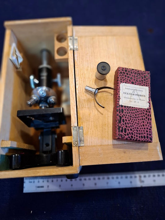Vintage Microscope [OTH10408] *for Israel local market only*