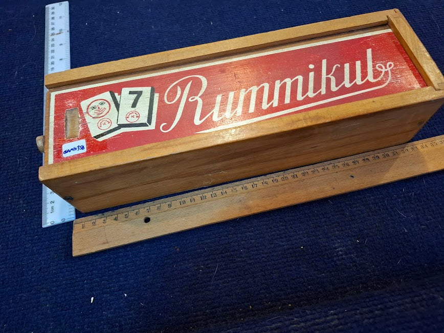 Vintage wooden rummikub game [GAM10358]
