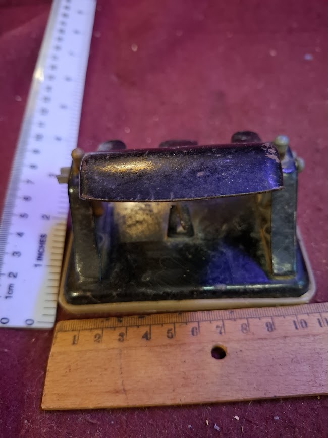 Vintage paper holes punch [TOL10325]