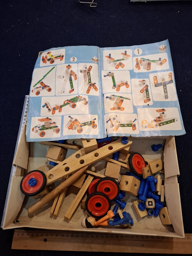 מגש נחושת למזכרת של יצחק רבין [ISR10136] 