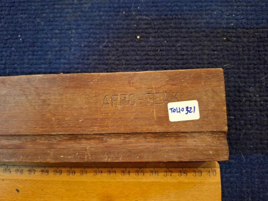 Vintage wooden Water level [TOL10321]