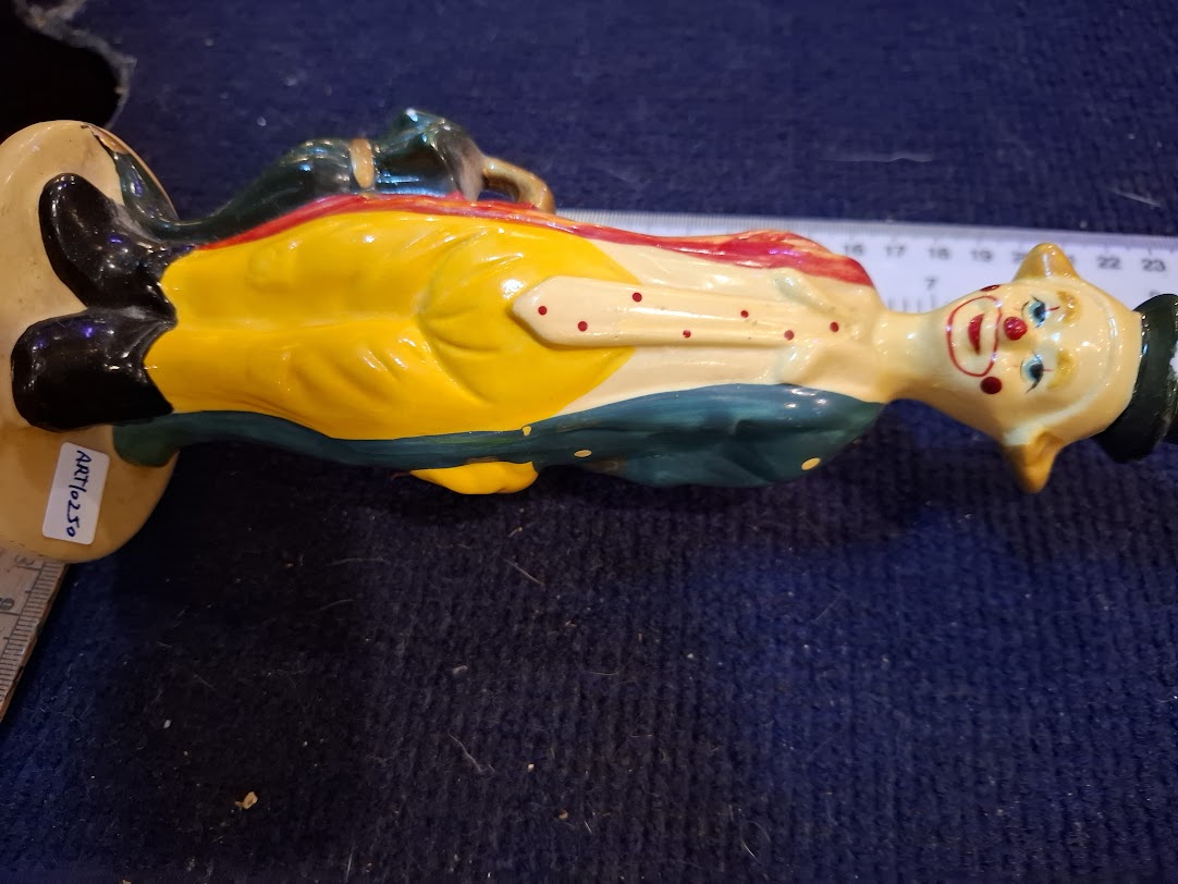 Vintage Statue of a Clown Butzelan [ART10250]