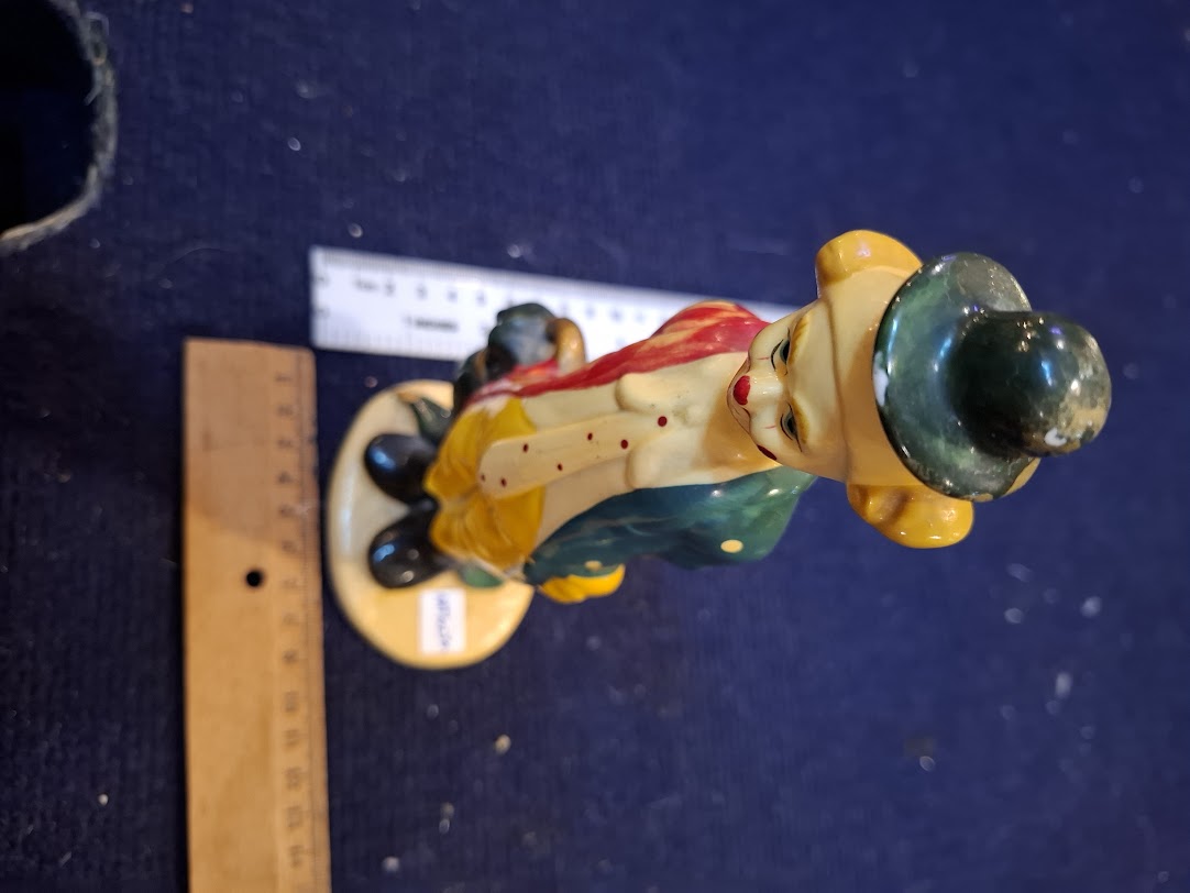 Vintage Statue of a Clown Butzelan [ART10250]