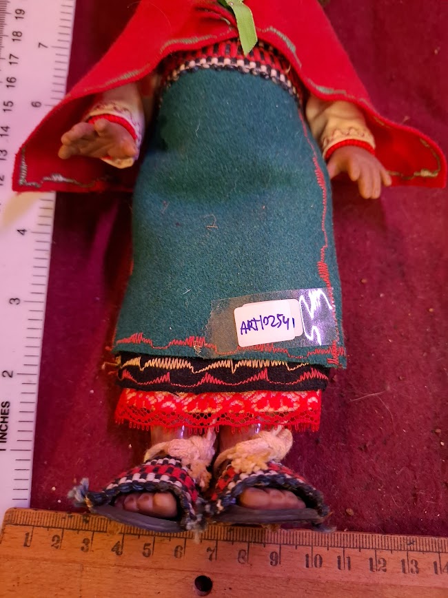 Vintage native american handmade doll [ART10254]