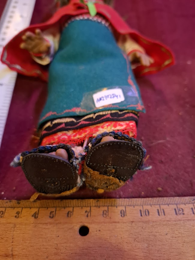 Vintage native american handmade doll [ART10254]