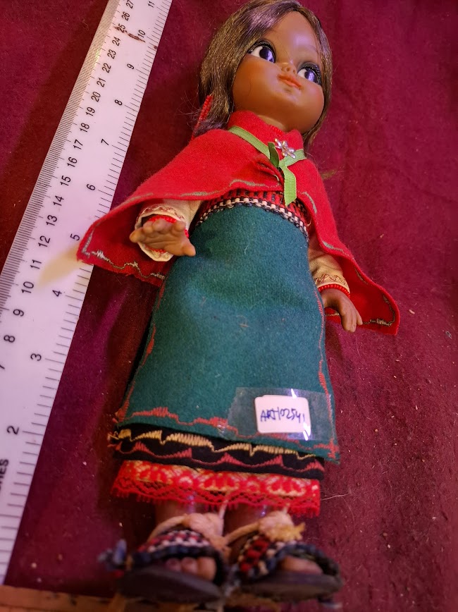 Vintage native american handmade doll [ART10254]