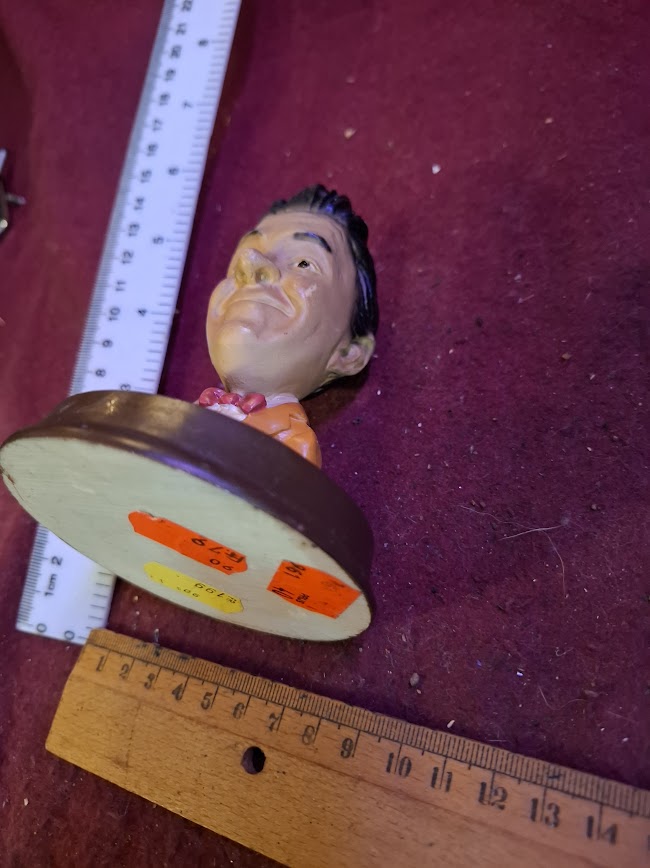 Vintage ceramic stan Laurel bust [ART10251]