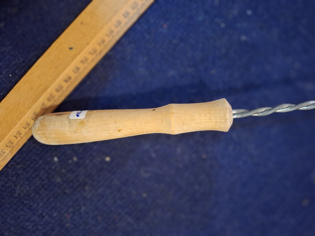 Vintage kitchen wooden handle potato masher [TOL10320]
