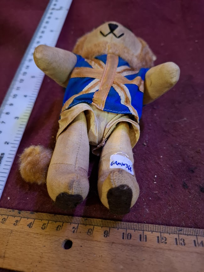 Vintage 1966 world cup willie lion mascot toy - Rare [GAM10368]