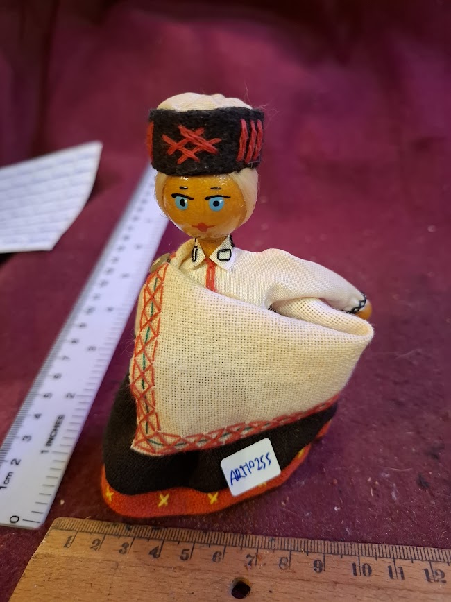 Handmade Traditional Dress Souvenir Doll – Belarus or Latvia [ART10255]
