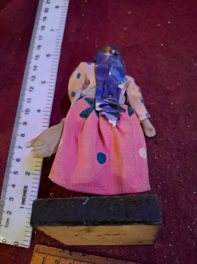 Handmade Traditional Dress Souvenir Doll - Lebanese Dancer [ART10257]