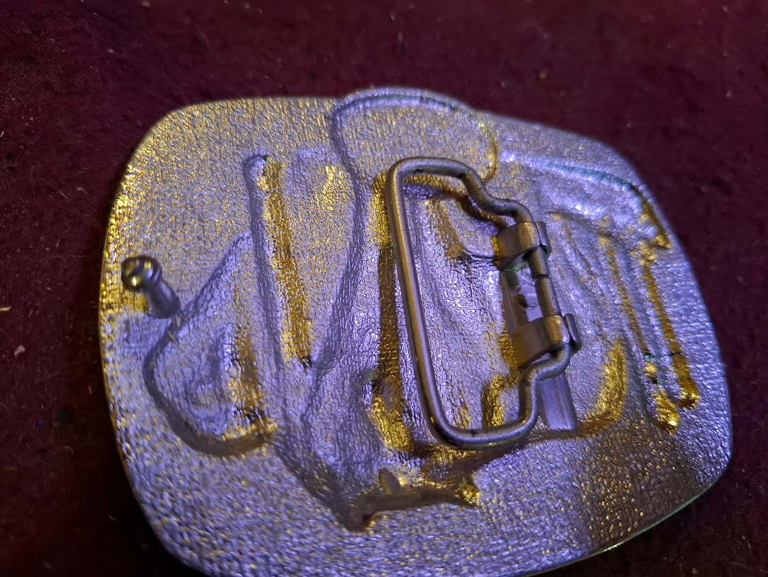 Belt buckle - wolfs endangeren species [ART10278]