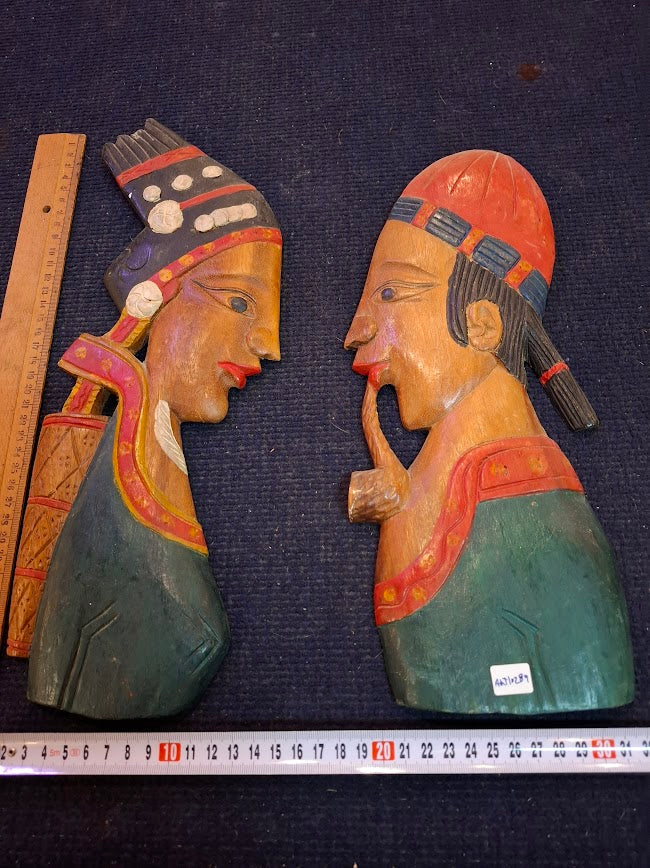 Traditional decorative wood figures for wall [ART10289]