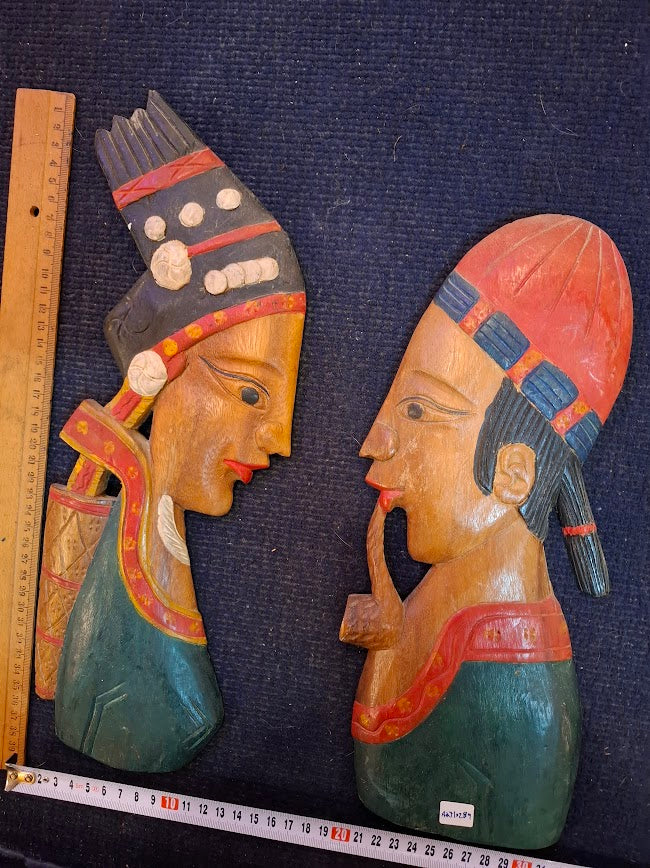 Traditional decorative wood figures for wall [ART10289]