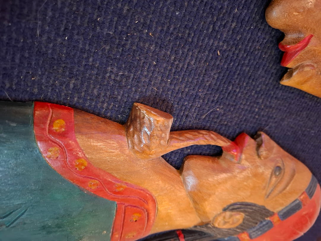 Traditional decorative wood figures for wall [ART10289]