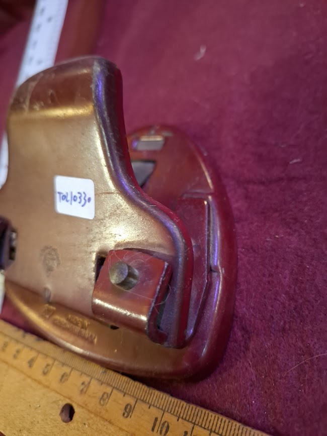 Vintahe papers holes punch [TOL10330]