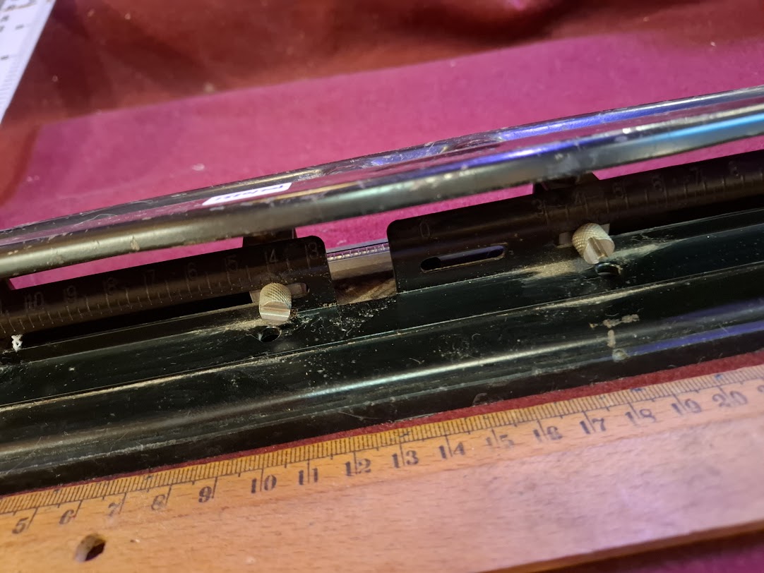 Vintage paper 3 holes punch [TOL10331]