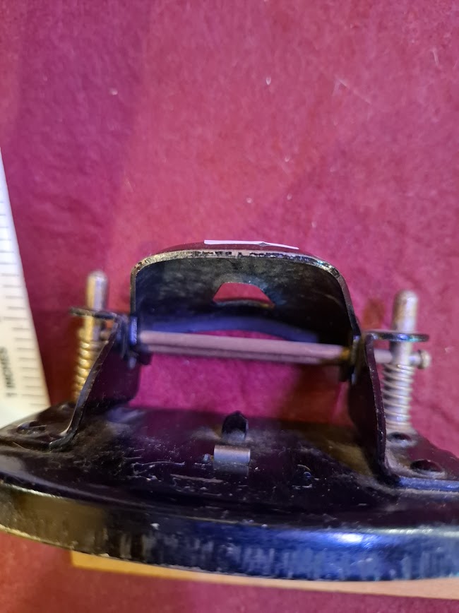 Vintage paper holes punch [TOL10333]