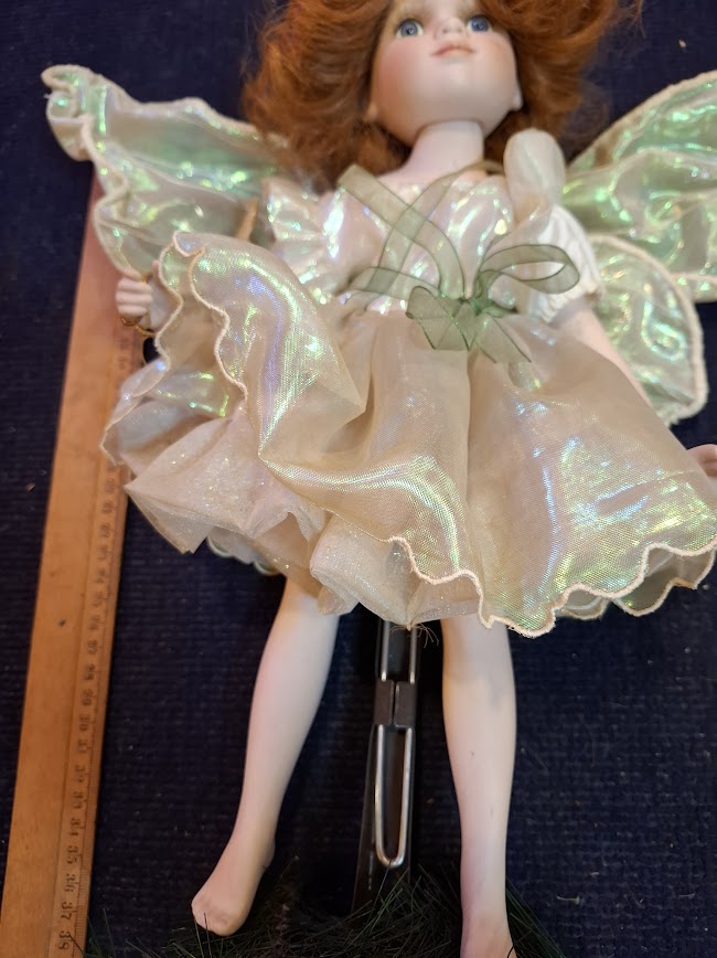 Vintage porcelain doll [ART10293]