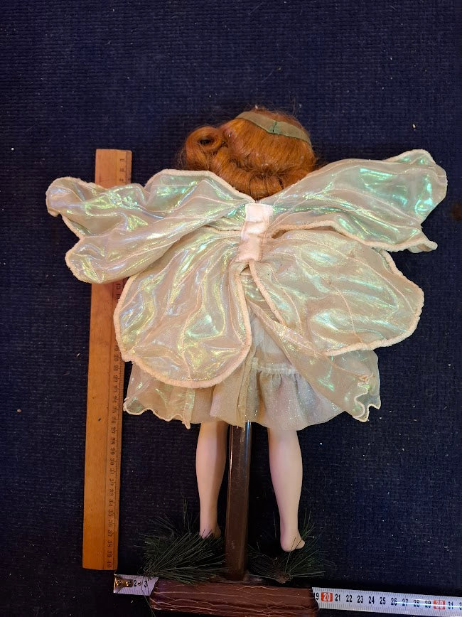 Vintage porcelain doll [ART10293]