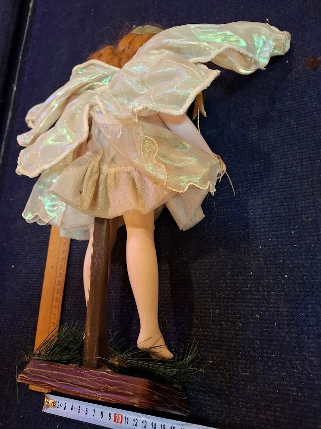 Vintage porcelain doll [ART10293]