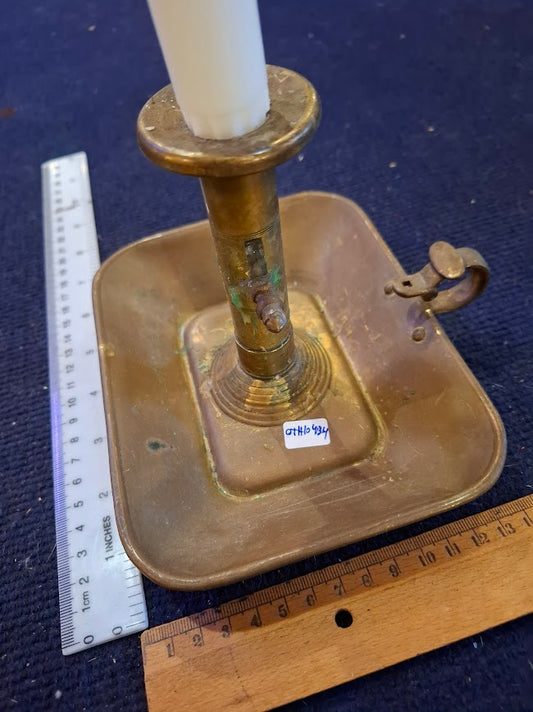 Vintage brass candle holder [OTH10434]