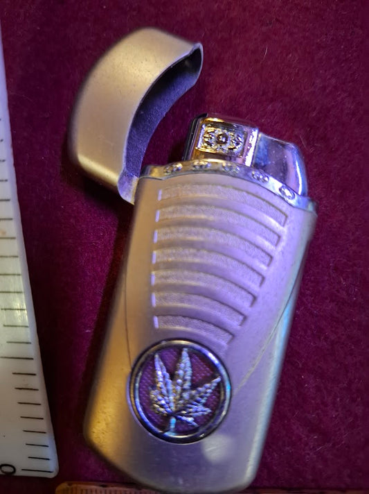 Vintage Lighter - Marijuana Plant Symbol [OTH10417]