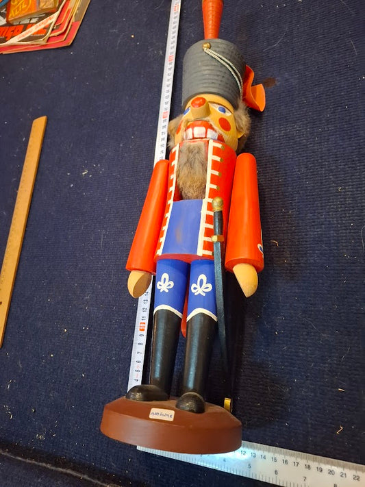 Vintage wooded nutcracker british soldier decor doll [ART10298]
